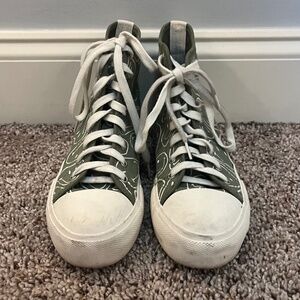 green smiley face converse